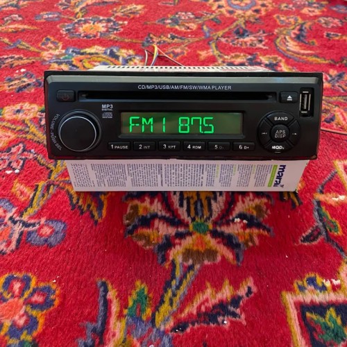 پخش فابریک فلش خور با کیفیت عالی و قیمت مناسب