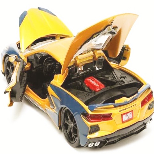 اسباب بازی ماشین فلزی کروت مقیاس 1/24 با درب بازشو