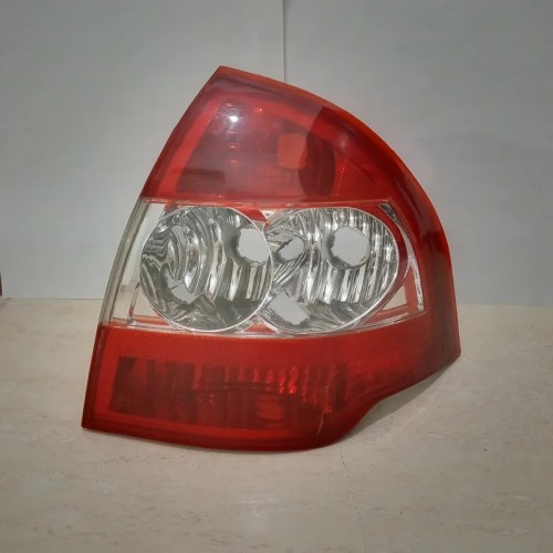 فروش چراغ خطر عقب تیبا صندوقدار سمت راست فابریک