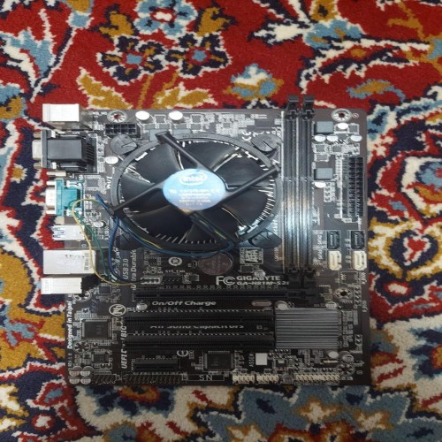 خرید مادربرد gigabyte h81 با CPU 1820 و فن وردسا