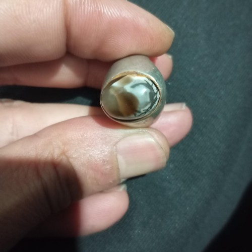 فروش انگشتر مصور سر پرنده عقیق یمن با طرح واضح