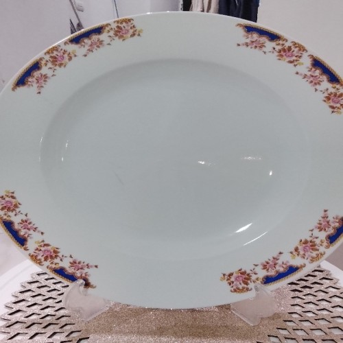 کیک و شیرینی خوری ژاپنی قطر 30 سانت با طراحی مدرن