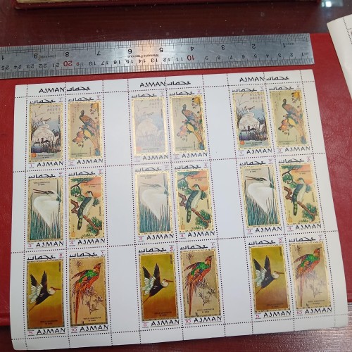 فروش ورق تمبر حیوانات با حاشیه طلایی کشور عربی