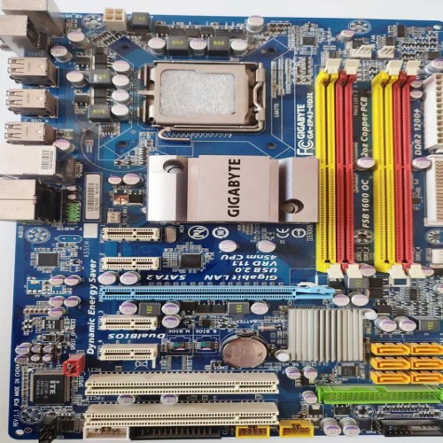 فروش مادربرد گیگابایت DDR2 Ep43UD3L با 8 گیگ رم