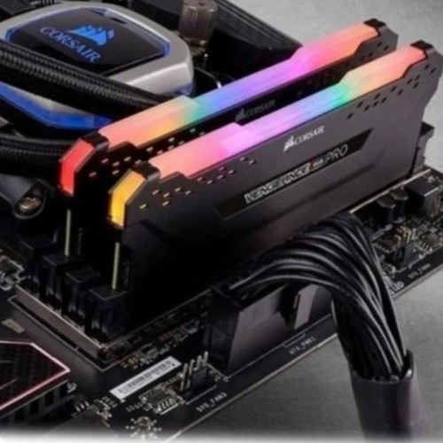 خرید رم Corsair Vengeance RGB Pro 16GB DDR4 با نورپردازی RGB