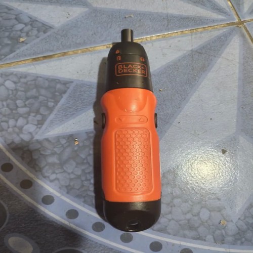 فروش پیچ گوشتی برقی با باتری و قفل گیربکس سالم