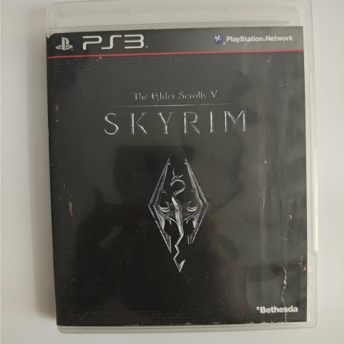 فروش Skyrim در حد آک - دیسک کارکرده و تمیز