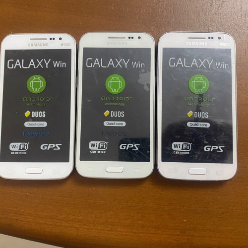 فروش گلکسی Win بدون کارتن و بی رجیستر با باتری