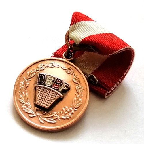 خرید مدال ورزشی کوچک بسکتبال آلمان 1979 وردسا