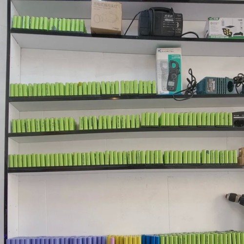 باتری 18650 استوک برند szns با ظرفیت بالا و کیفیت عالی