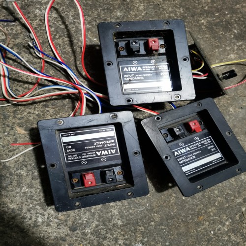 فروش کراس اور آیوا با بهترین قیمت و کیفیت