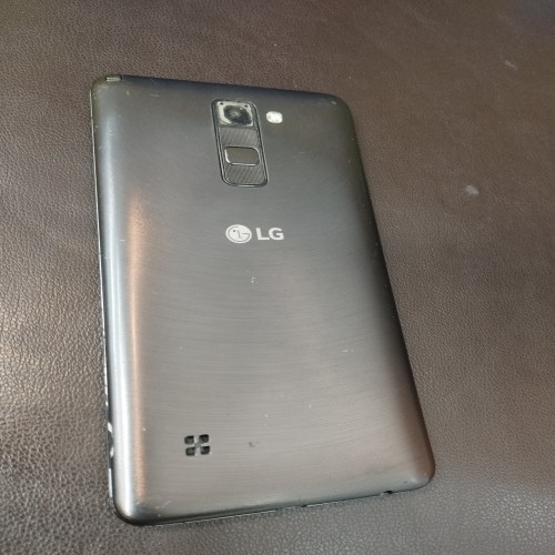 فروش گوشی موبایل ال جی Sty2 با اینترنت 4G و باتری سالم