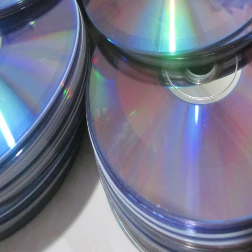 فروش دی وی دی رایت شده کیلویی با قیمت مناسب و تنوع