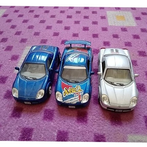 فروش 3 عدد ماکت تویوتا MR2 کمیاب و سالم