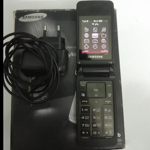 فروش گوشی تاشو سامسونگ مدل 3600 با کیفیت عالی