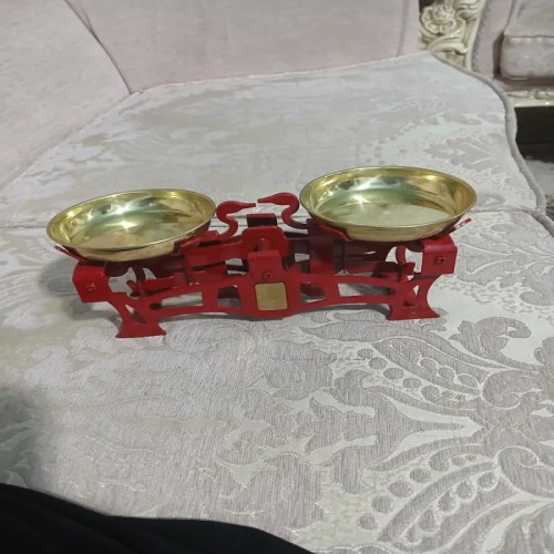 فروش ترازو طرح روسی دکوری با کفه برنج و بدنه فولادی