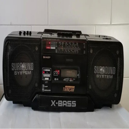 فروش رادیو ضبط دو کاست قدیمی شارپ ژاپن با گیرندگی عالی