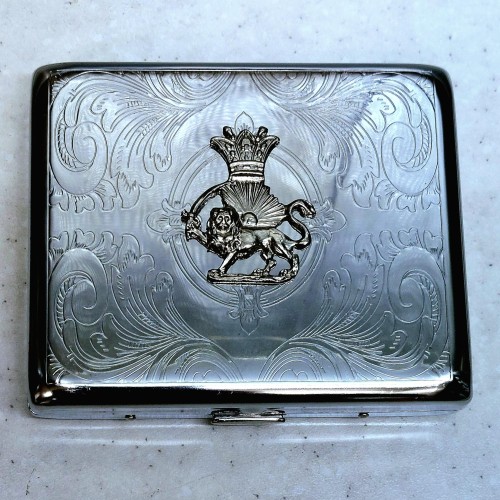 جاسیگاری تمام فلز کلکسیونی و آنتیک در حد آکبند