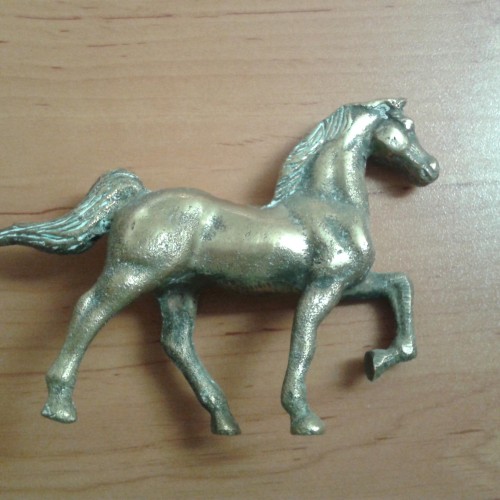 فروش مجسمه اسب قدیمی با طراحی منحصر به فرد