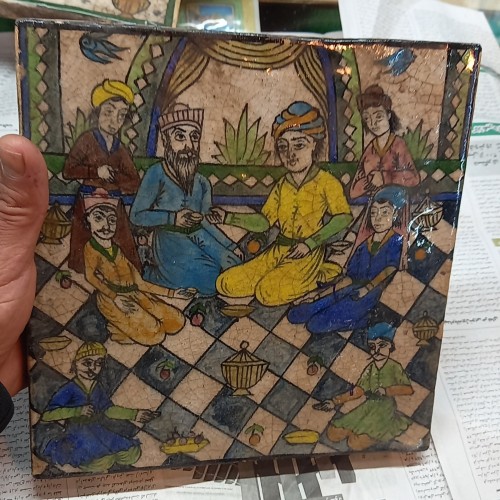 فروش کاشی کهنه قاجاری فاخر