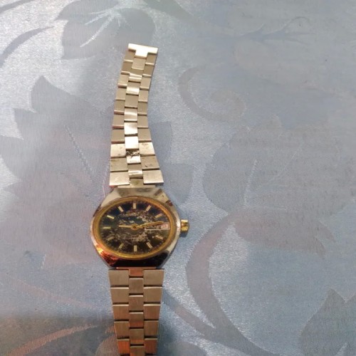 فروش ساعت مچی کوکی قدیمی با قیمت مناسب و تضمین کیفیت