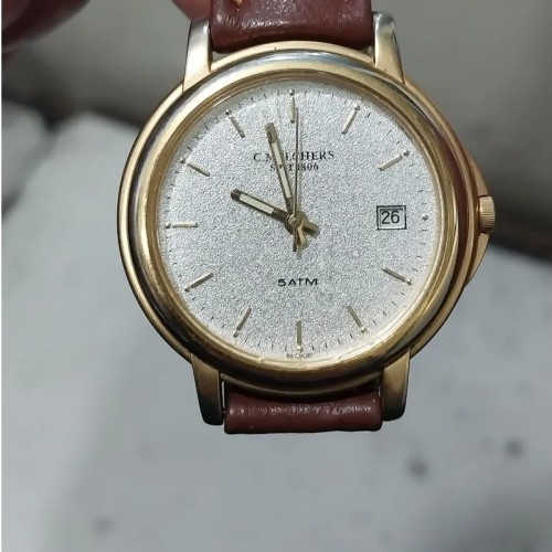 فروش ساعت مچی خاص کوارتز با طراحی منحصر به فرد