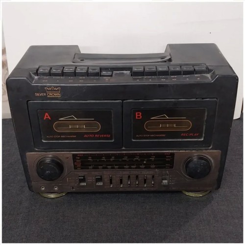 فروش ضبط قدیمی ژاپنی با طراحی خاص و جذاب