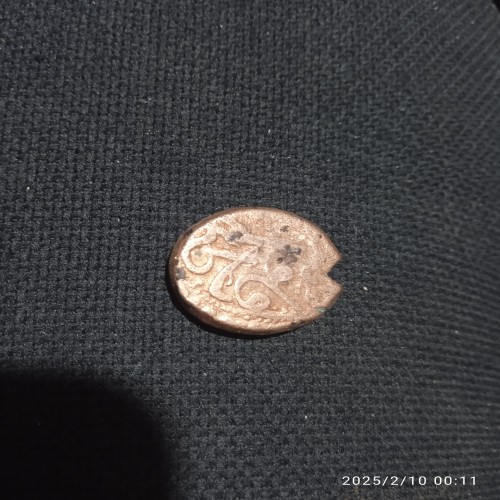 فروش سکه مسی کهنه قطر 1.7 سانتیمتر و ضخامت 3 میلیمتر