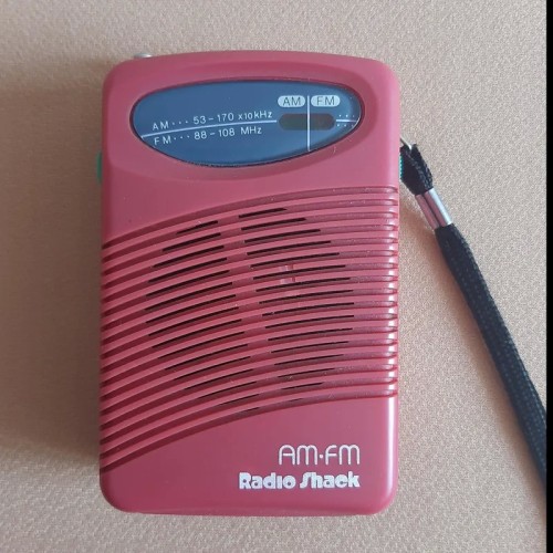 فروش رادیو جیبی شاک با کیفیت عالی و طراحی زیبا