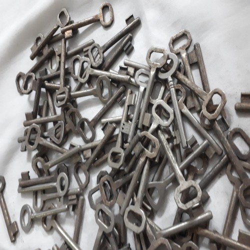 خرید 10 عدد کلیدهای وردسا با بهترین قیمت و کیفیت