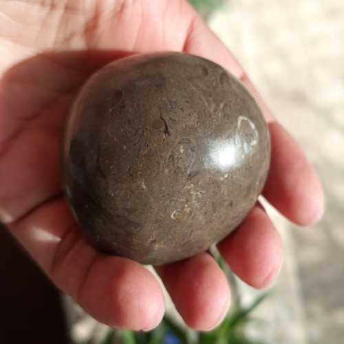 فروش یک عدد سنگ تخم مرغی شکل زیبا و قشنگ