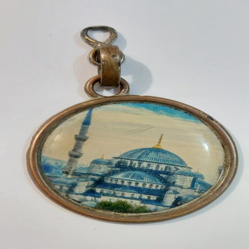 فروش گردنبند با تصویر مسجد سلطان احمد استانبول