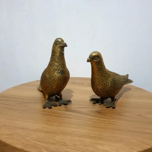 خرید جفت مجسمه کبوتر برنزی قدیمی و خاص