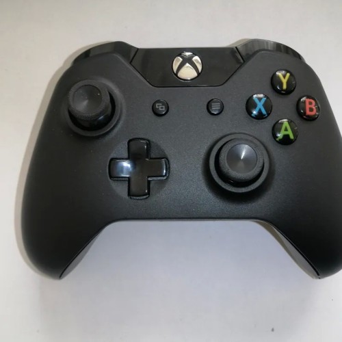 فروش دسته ایکس باکس وان اورجینال و سالم