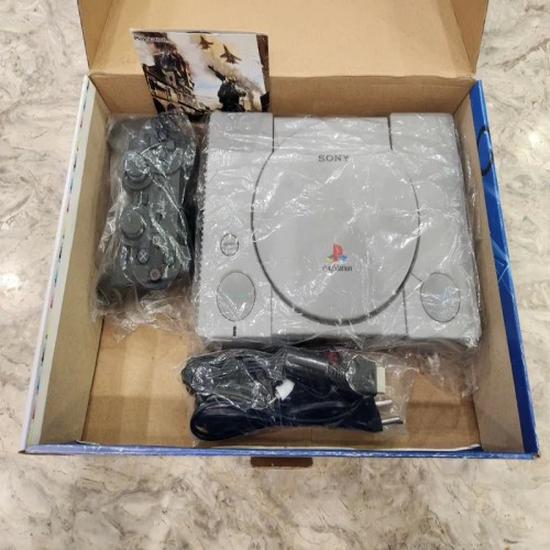 فروش پلی استیشن 1 کامل با لوازم و بازی نو