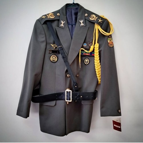 فروش یونیفرم کت سرتیپ نیروی زمینی ارتش سایز 46