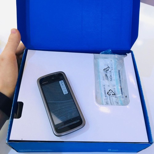 فروش گوشی نوکیا مدل 5230قدیمی