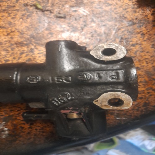 پمپ رگلاتور وسط زانتیا اصلی سالم با ضمانت