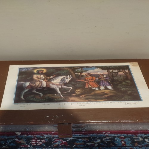 پوستر مذهبی قدیمی سه عدد در استوانه فلزی