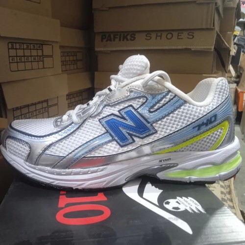 فروش نیوبالانس 740 با کیفیت عالی و قیمت مناسب