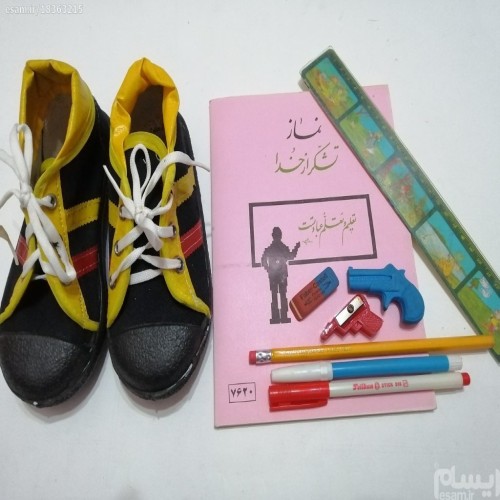 فروش 10 قلم وسایل نوستالژیک دهه 60 کفش میخی