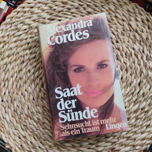 خرید رمان آلمانی بذر گناه saat der sünde با کیفیت عالی