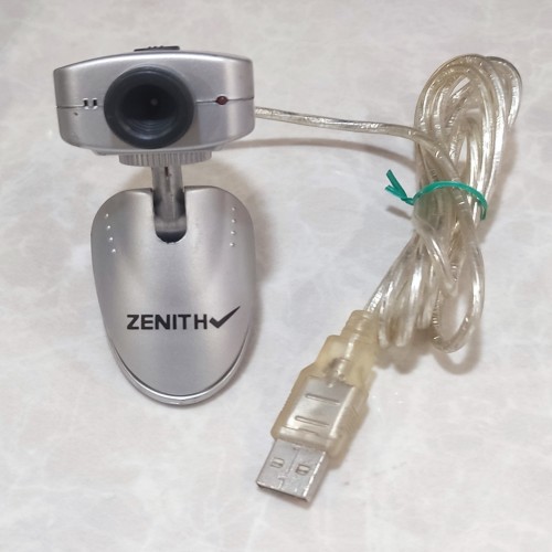 فروش وبکم قدیمی Zenith با مشکل نصب درایور