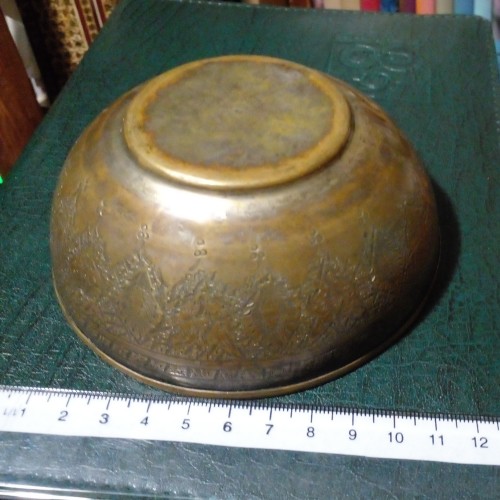 خرید کاسه برنجی قدیمی و زیبا وردسا با طرح سنتی