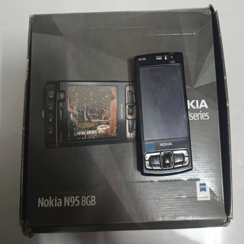 فروش گوشی نوکیا N95 8G کلکسیونی سالم و عالی