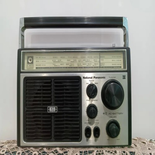 فروش رادیو ناسیونال پاناسونیک اصل ژاپن سالم و سرحال