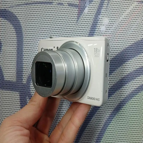 فروش کانن SUPER زوم مدل SX600HS با گارانتی و تجهیزات