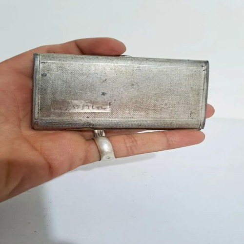 فروش جاسیگاری قدیمی کوچک مناسب سیگار نازک