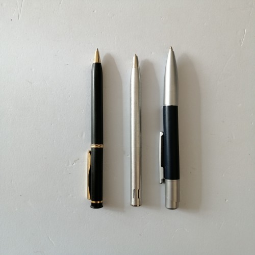 فروش 3 عدد خودکار فلزی قدیمی با جوهر خشک شده