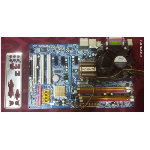 باندل مادربرد DDR2 با CPU و فن و RAM گیگابایت